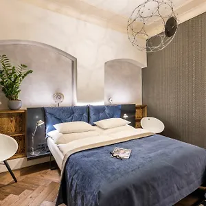 Apart Otel Mooo By The Castle