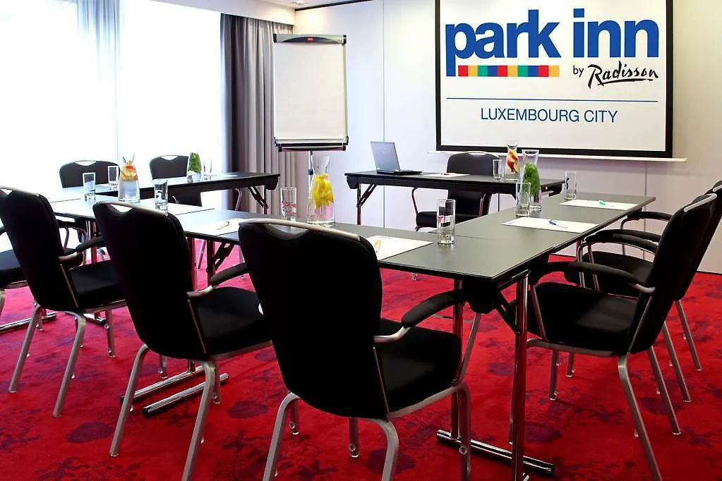 Park Inn By Radisson Luxembourg City 3*,